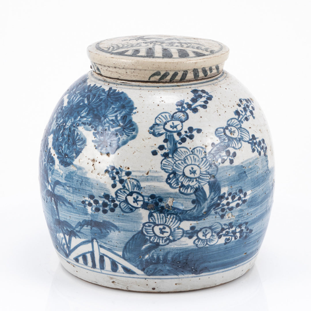 B&W Vintage Ming Jar - Pine Motif