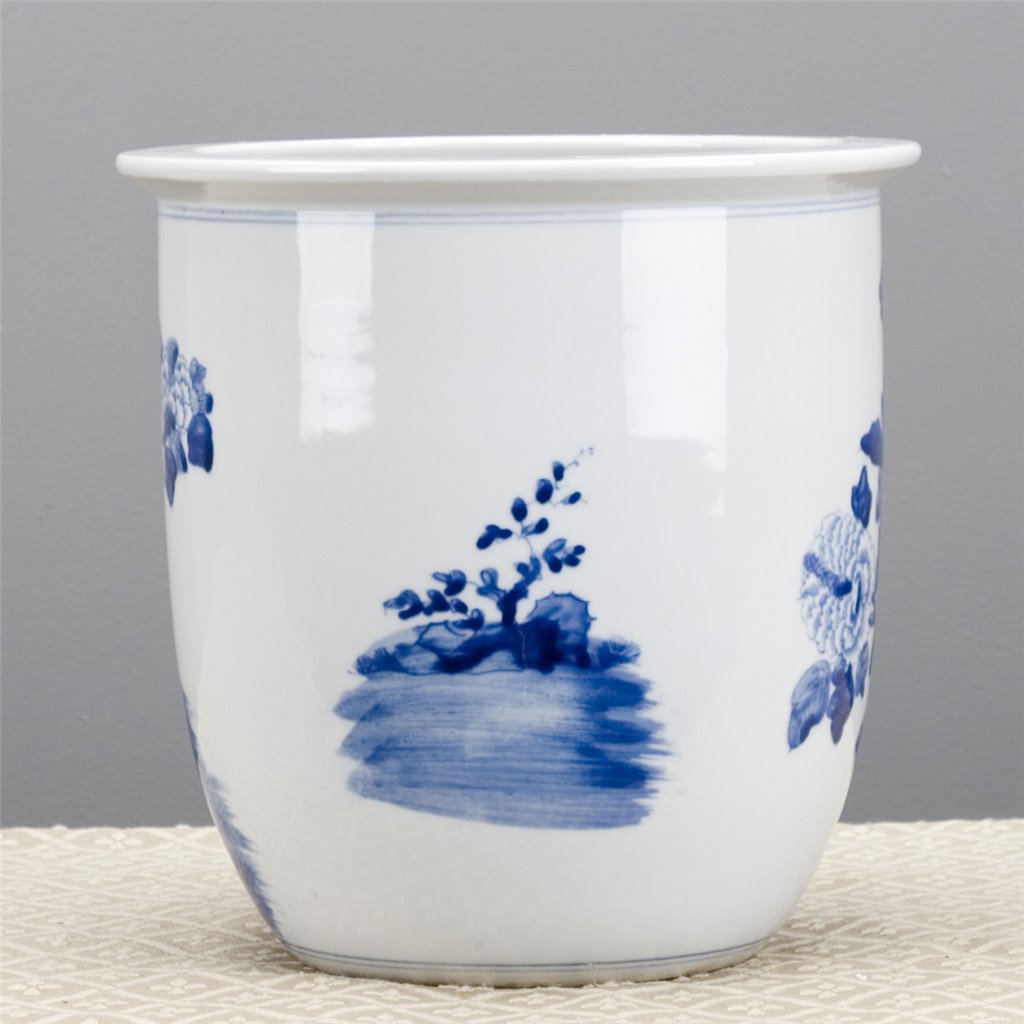 B&W Floral Planter
