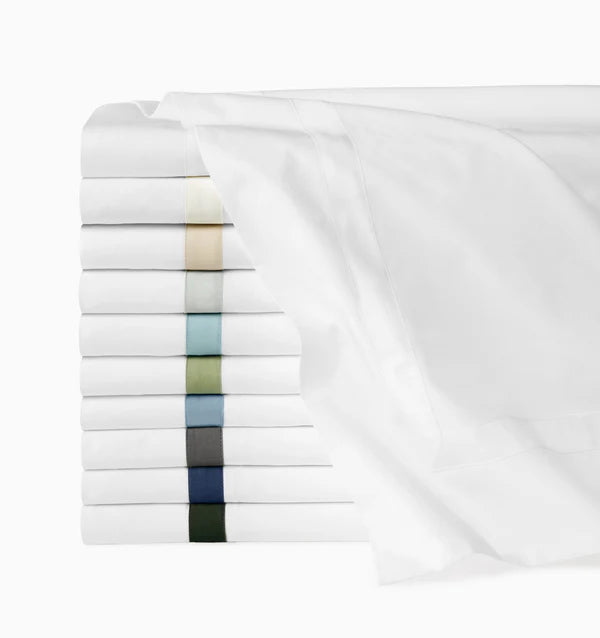 Estate Bed Linen Collection poolside