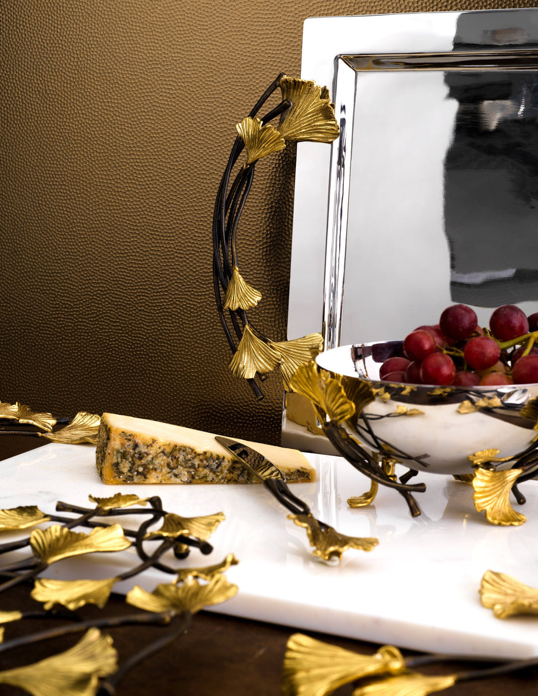 Golden Ginko Large Cheeseboard with Knife