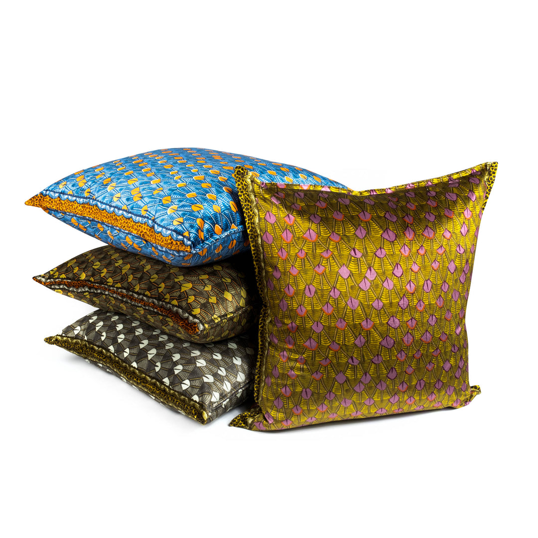 Velvet Pillow - Feather Pattern
