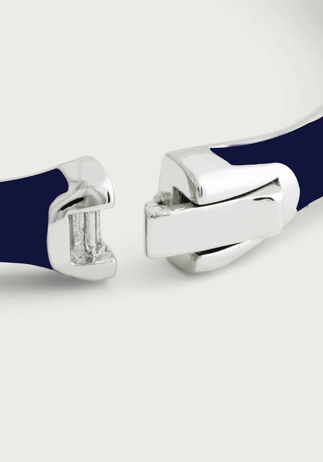 Bamboo Enamel Hinge Bangle - Silver