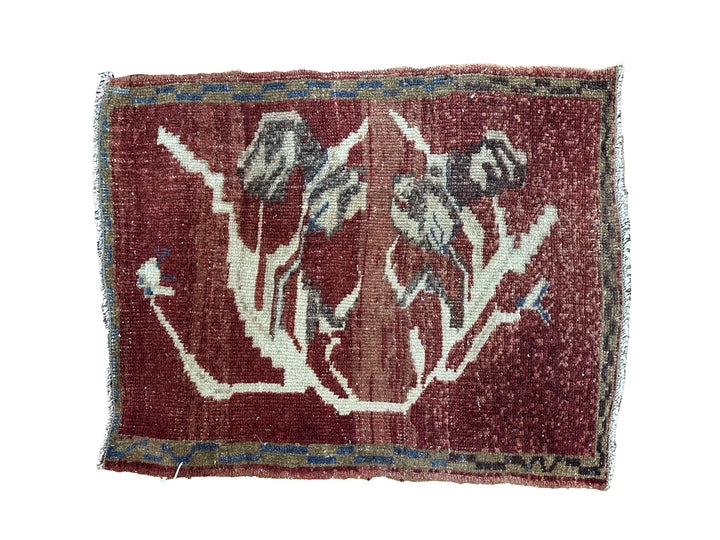 Small Vintage Prayer Rug - Türkiye