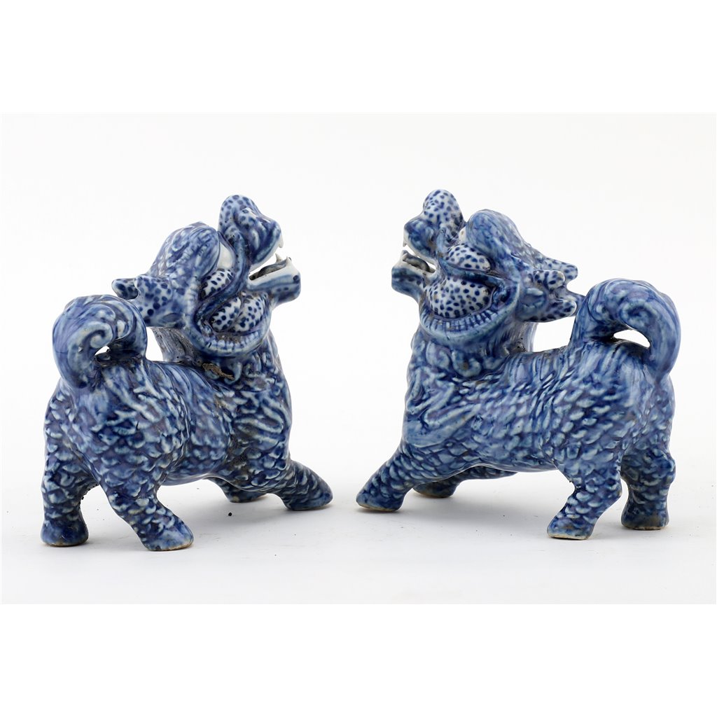 B&W Kirin Foo Dog Pair