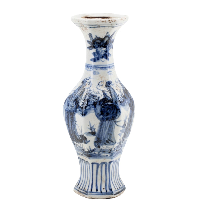 B&W Classic Vase - Figures