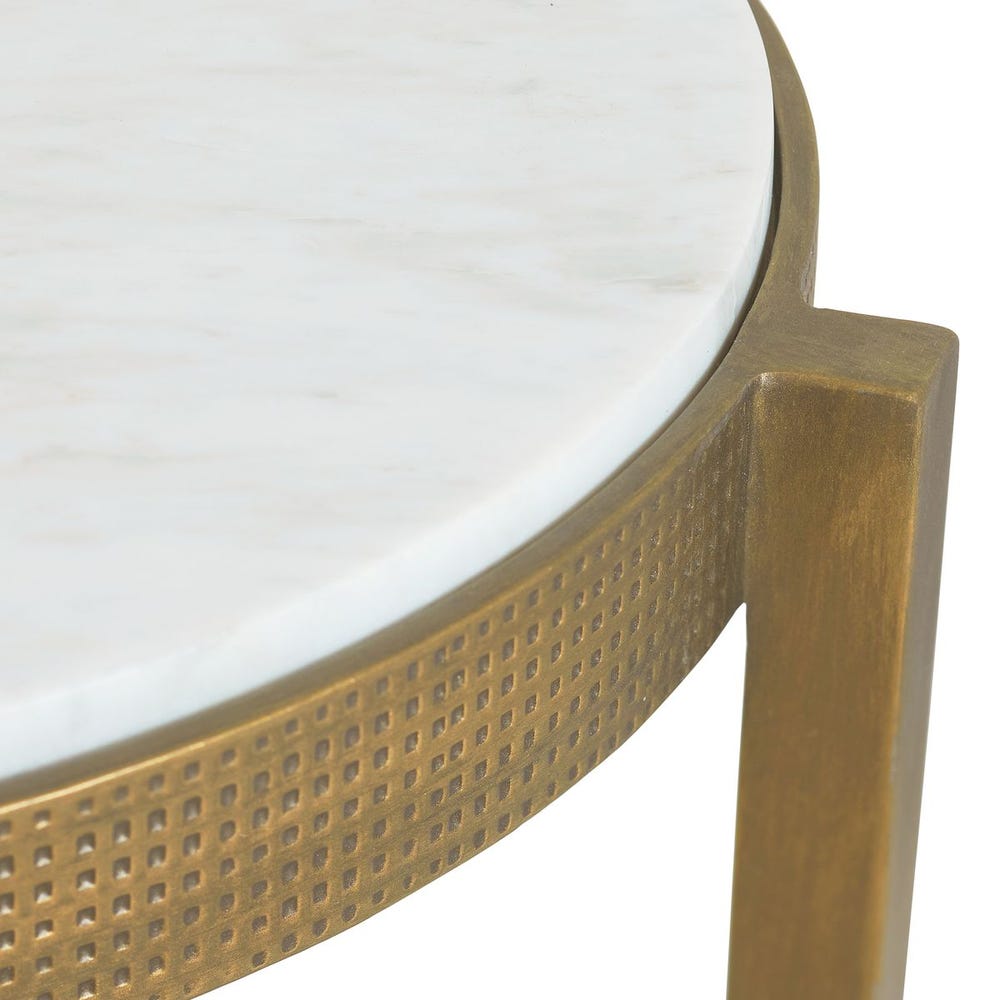 Cila Table