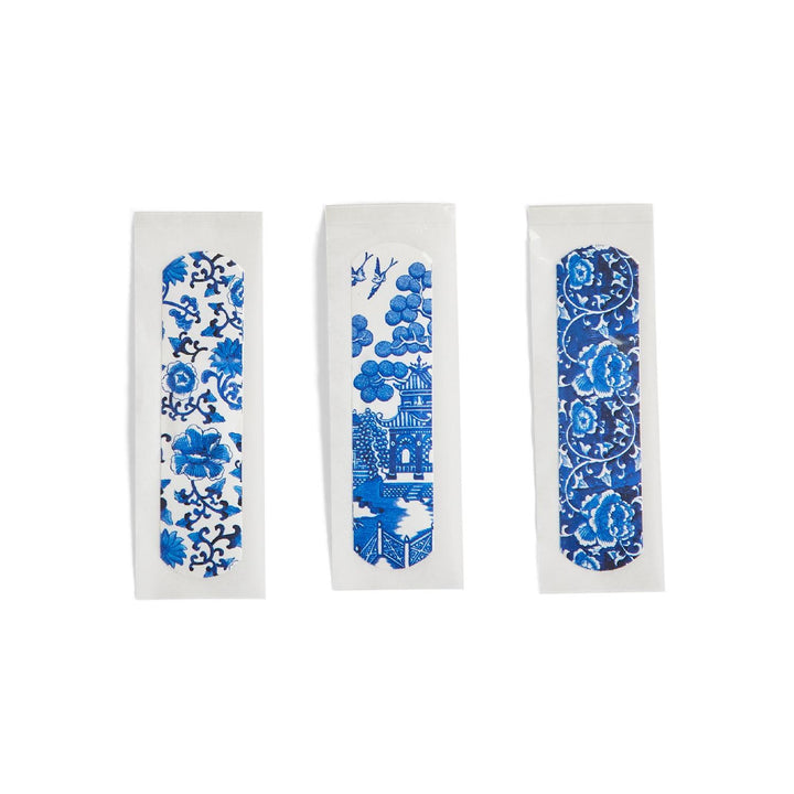 Decorative Adhesive Bandages – 30 Count