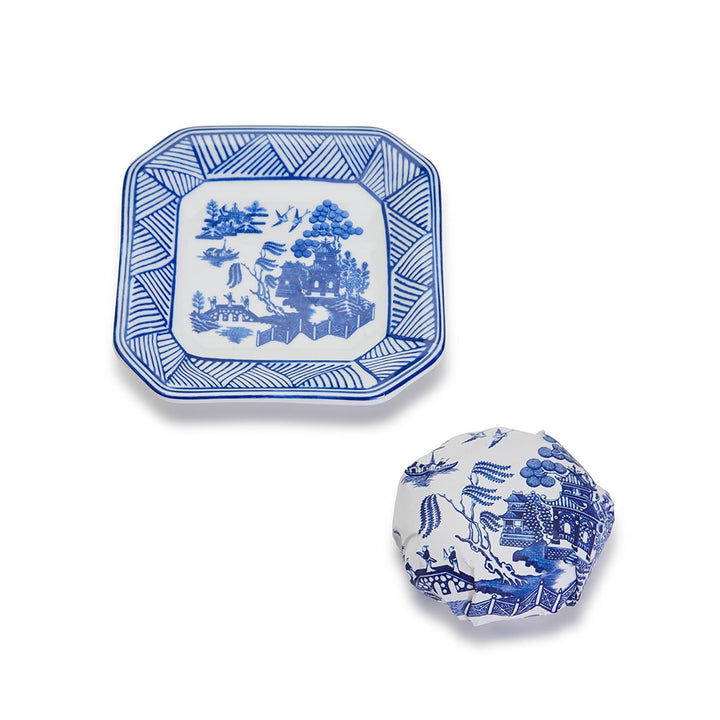 Blue Willow Sandalwood Soap with Porcelain Dish