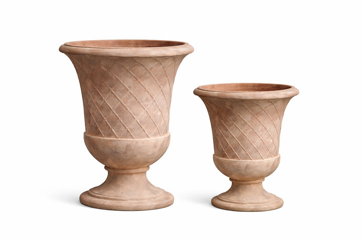 Pomezio Urn
