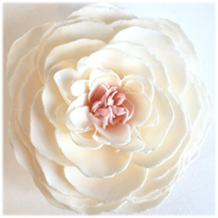 Petite Soap Petal Flower & Pedestal