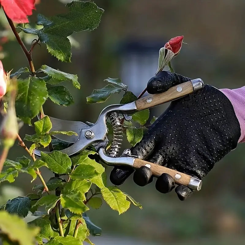 Wood Handle Garden Clippers