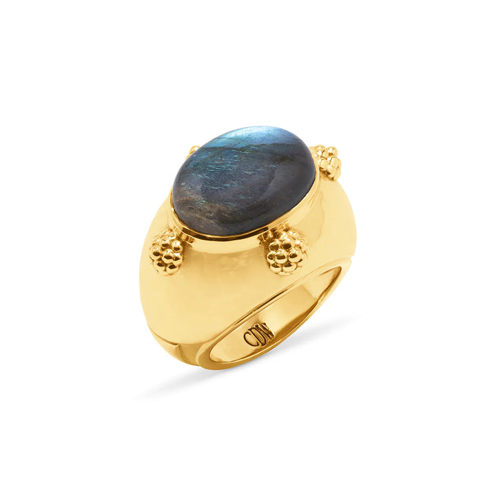 Cleopatra Oval Ring - Labradorite