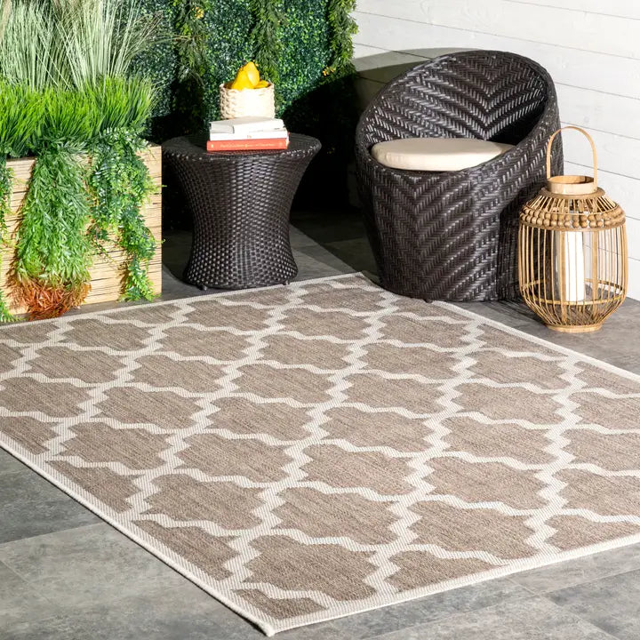 Gina Outdoor Moroccan Trellis Area Rug