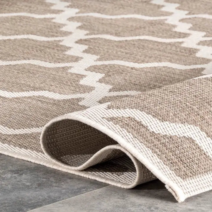 Gina Outdoor Moroccan Trellis Area Rug