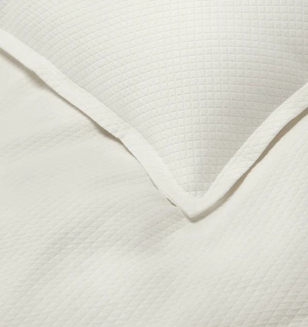 Rombo Coverlet