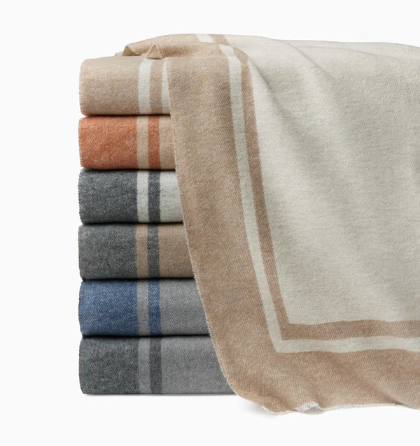 Viletta Throw Blanket