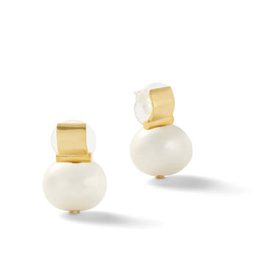 Scoop Post Pearl Earrings