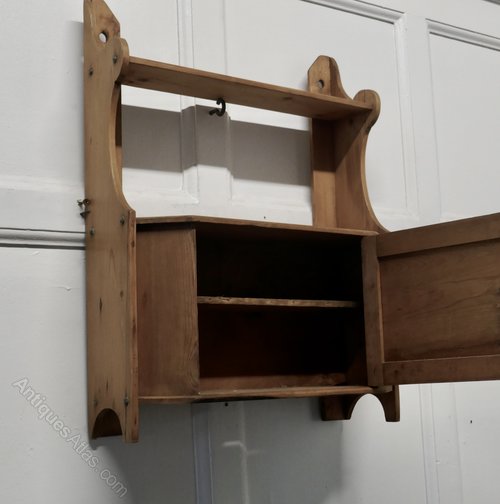 Small 19th Century Pine Wall Cabinet