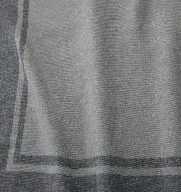 Viletta Throw Blanket