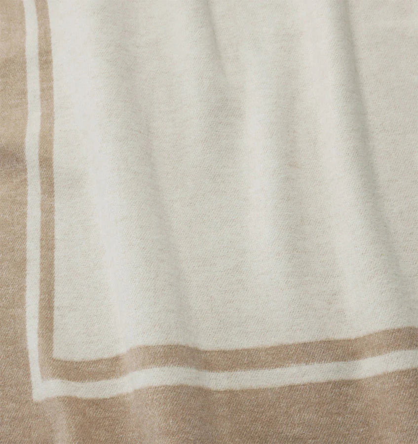 Viletta Throw Blanket